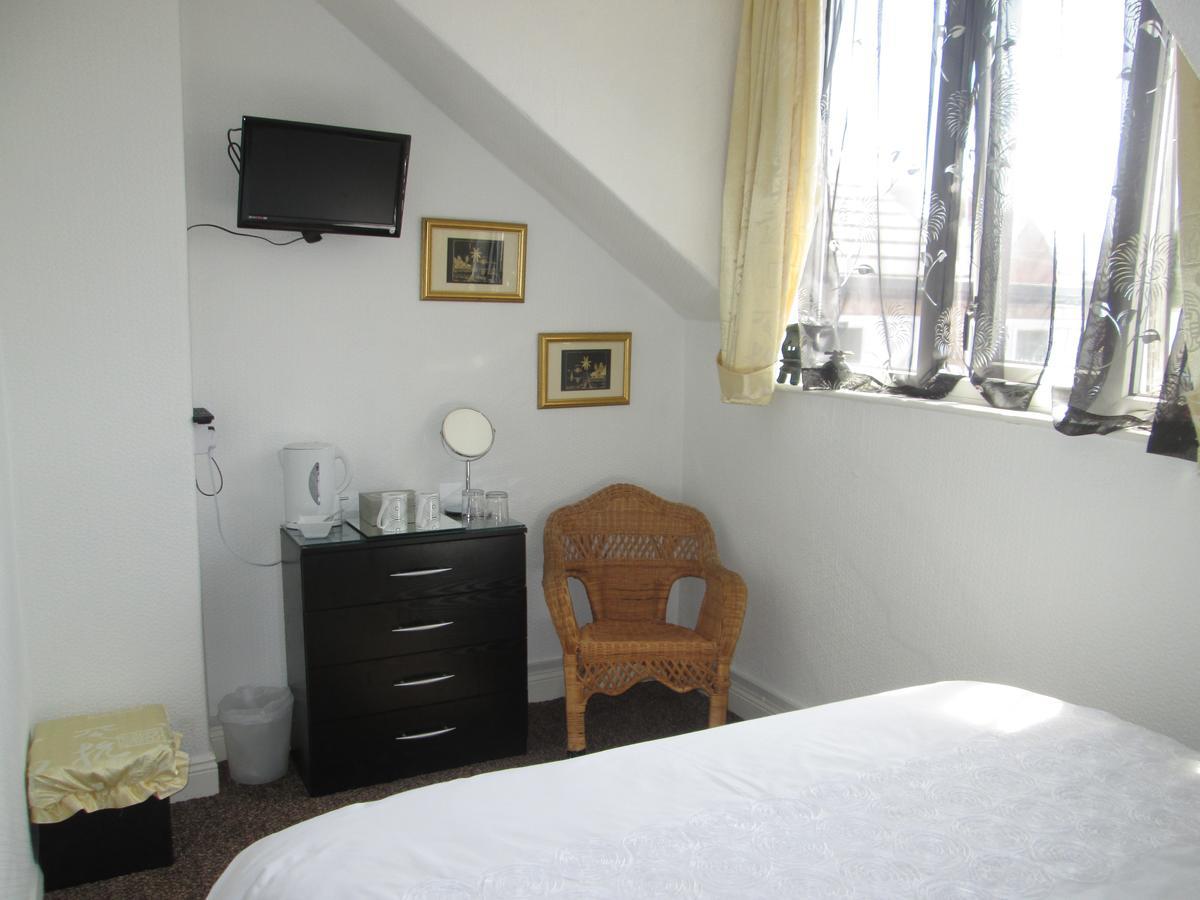 Ashford House Guest House Бринлингтон Экстерьер фото